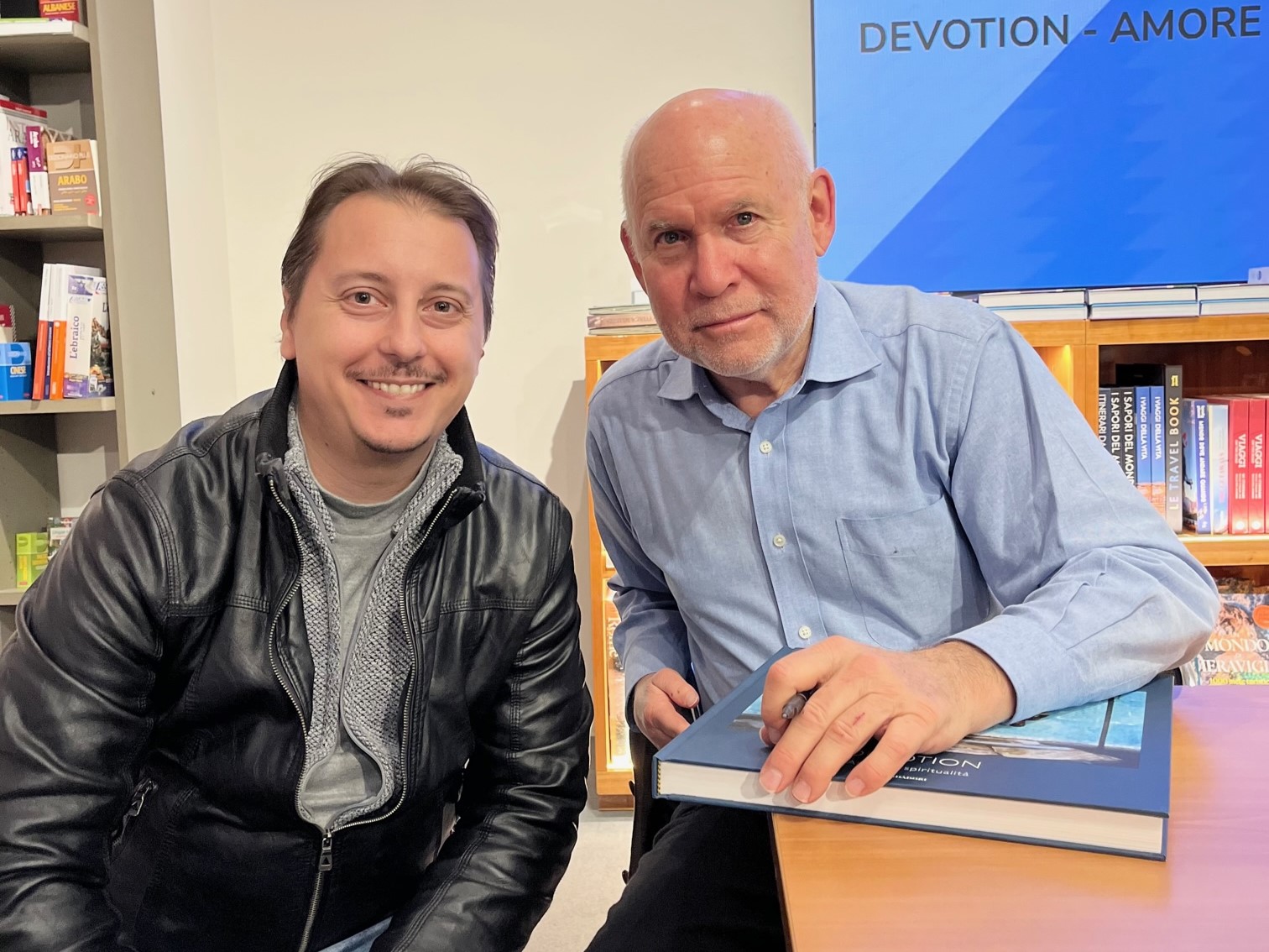 Steve McCurry presenta a Milano il nuovo volume Devotion